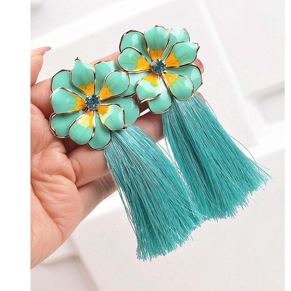 Mint Flower Tassel Gold Tone Statement Earrings - Picture 4 of 4